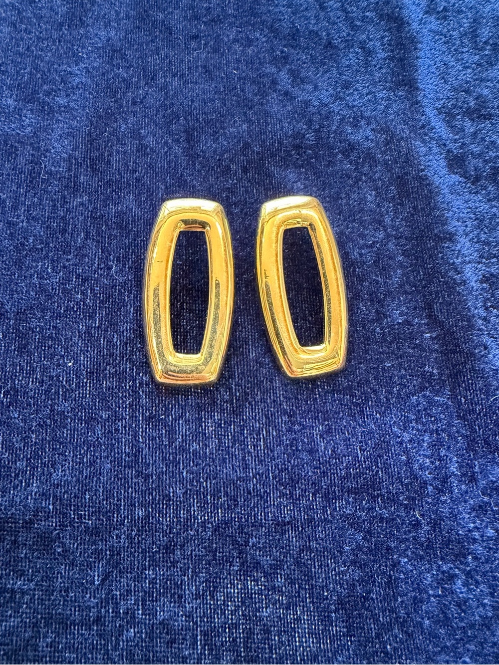 Vintage Monet Gold Tone Rectangle Shape Pierced Post Earrings